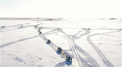 陆空携手 鏖战雪野